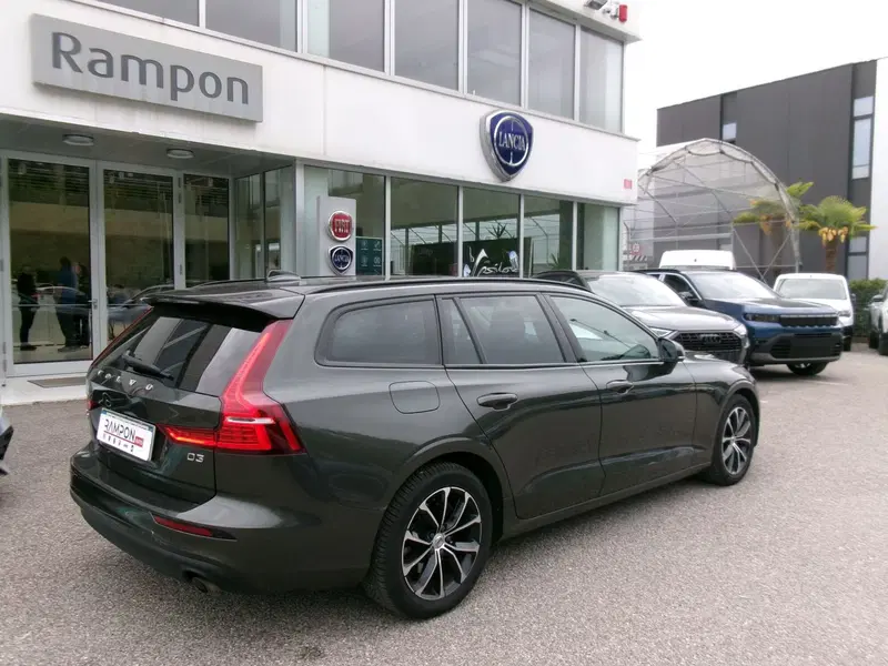 Volvo V60 usata a Venezia (3)
