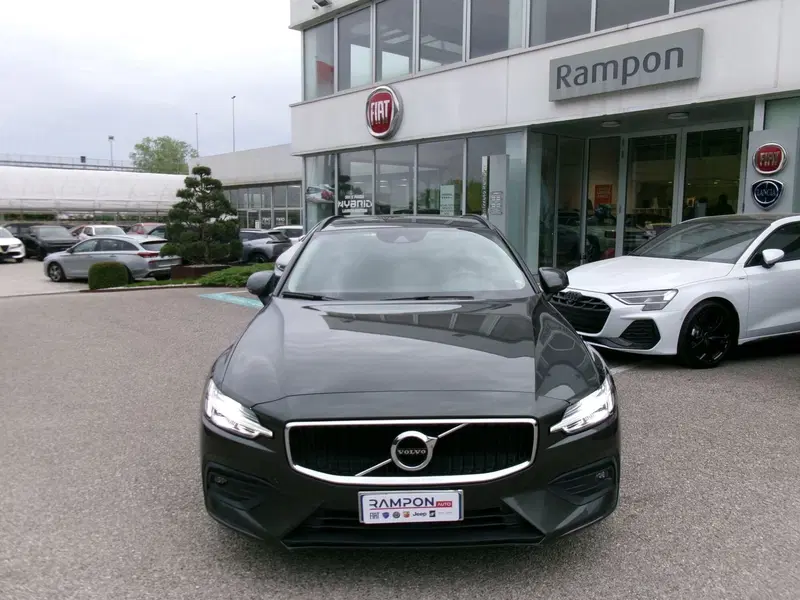 Volvo V60 usata a Venezia (7)