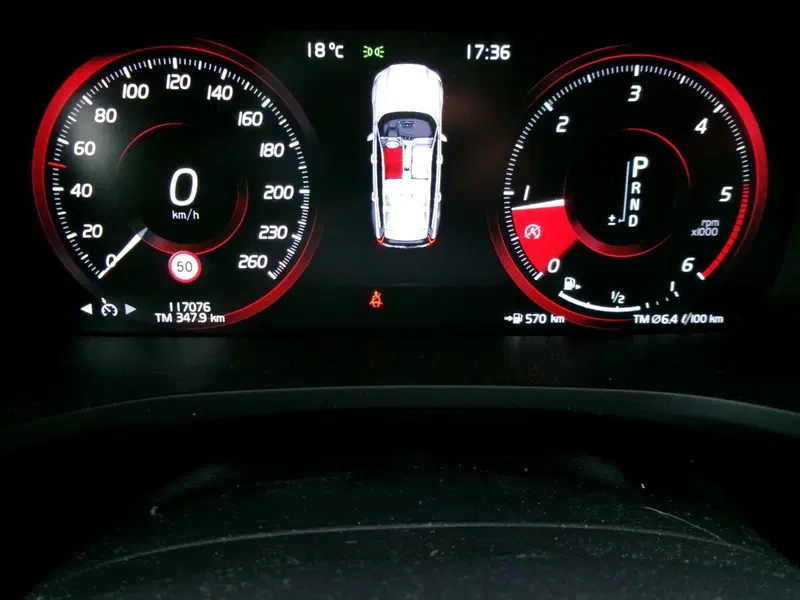 Volvo V60 usata a Venezia (8)