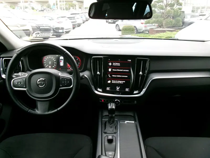 Volvo V60 usata a Venezia (9)