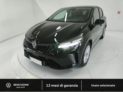 Renault Clio Blue dCi 100 CV 5 porte Evolution del 2024 usata a Catanzaro