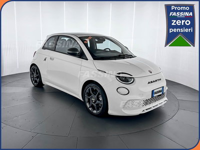 Abarth 500e 42 kWh Turismo del 2024 usata a Milano
