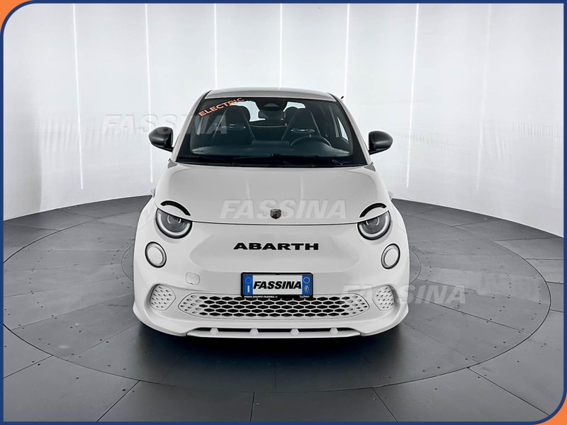 Abarth 500e usata a Milano (2)