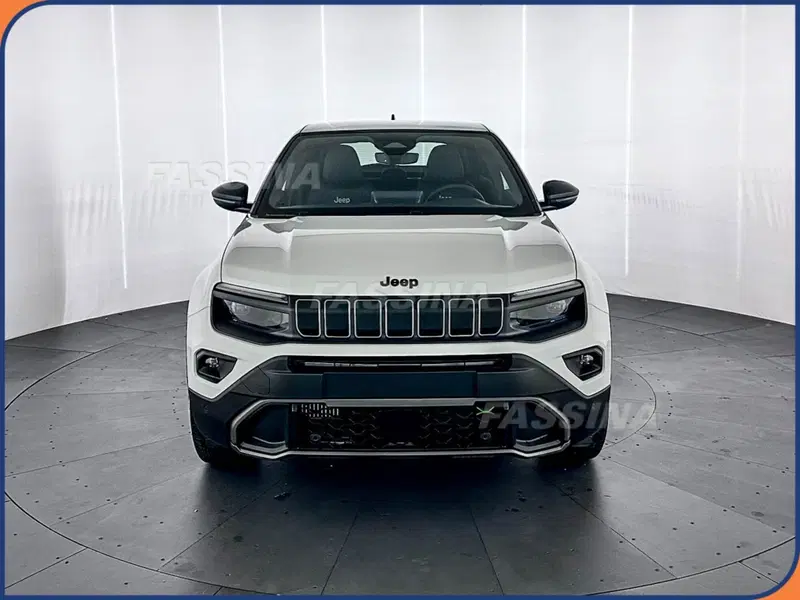 Jeep Avenger nuova a Milano (2)