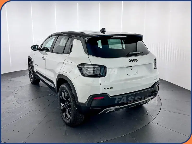 Jeep Avenger nuova a Milano (4)