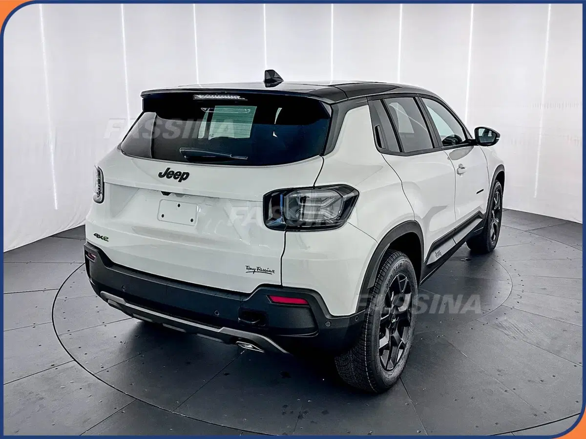 Jeep Avenger nuova a Milano (6)