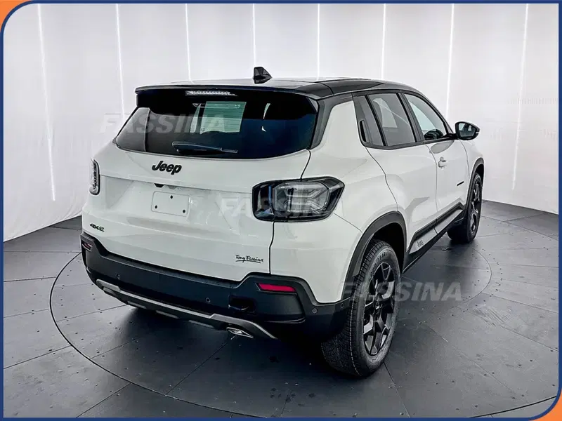 Jeep Avenger nuova a Milano (6)