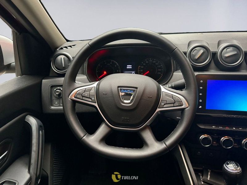 Dacia Duster usata a Milano (15)