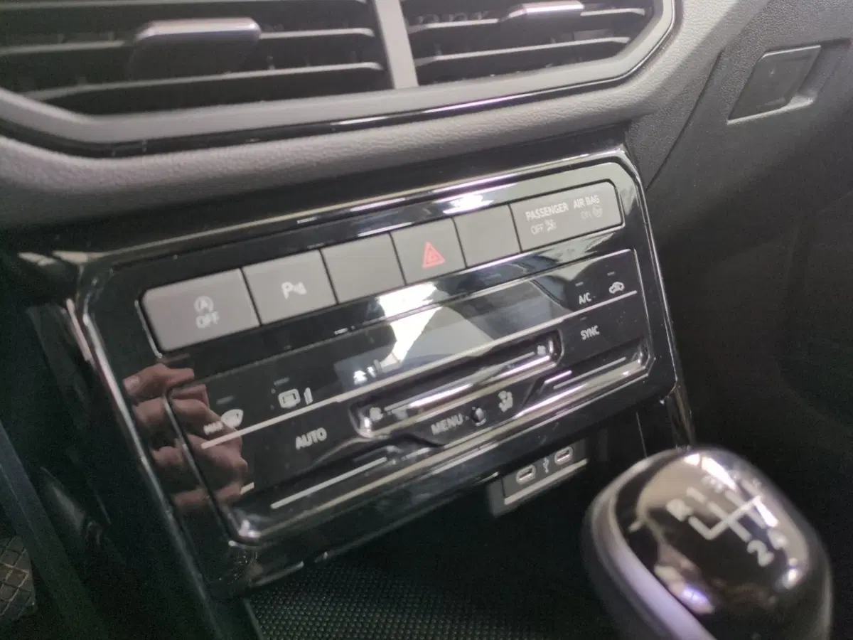 Volkswagen T-Cross usata a Agrigento (16)