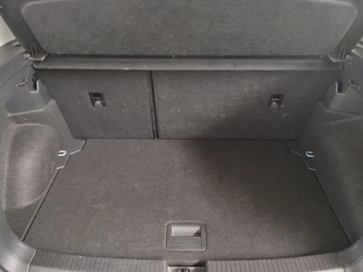 Volkswagen T-Cross usata a Agrigento (18)