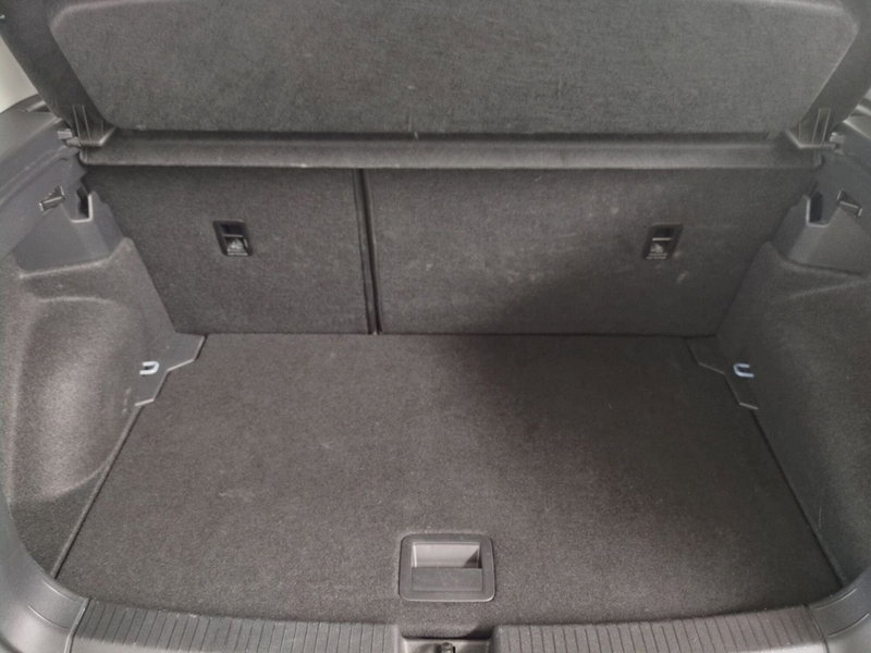 Volkswagen T-Cross usata a Agrigento (18)