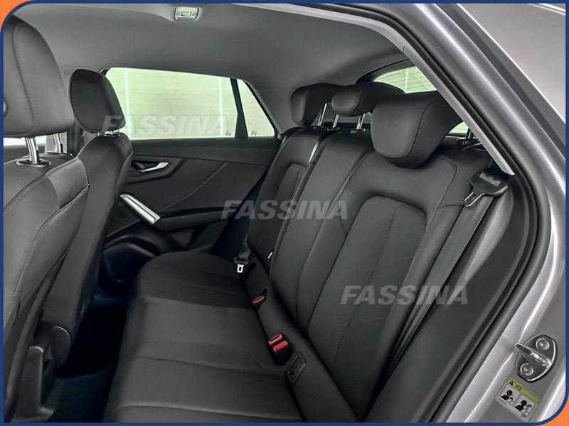 Audi Q2 usata a Milano (11)