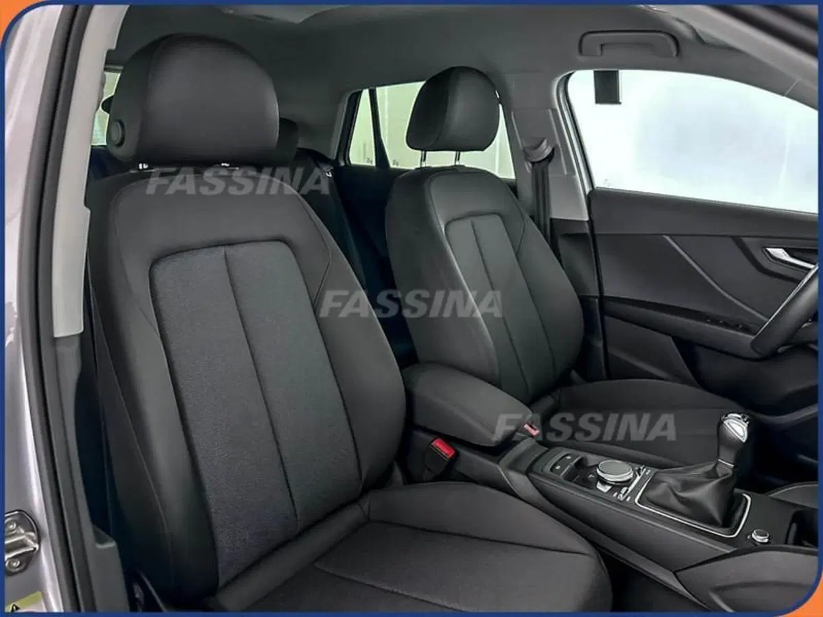 Audi Q2 usata a Milano (14)