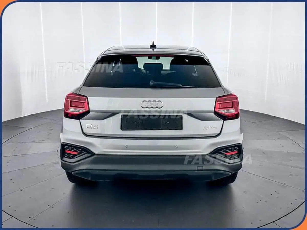 Audi Q2 usata a Milano (5)