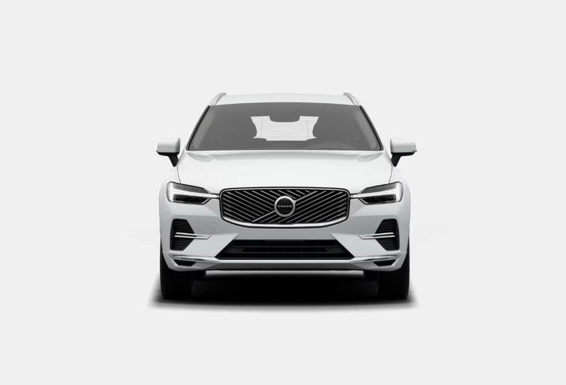 Volvo XC60 nuova a Milano (11)