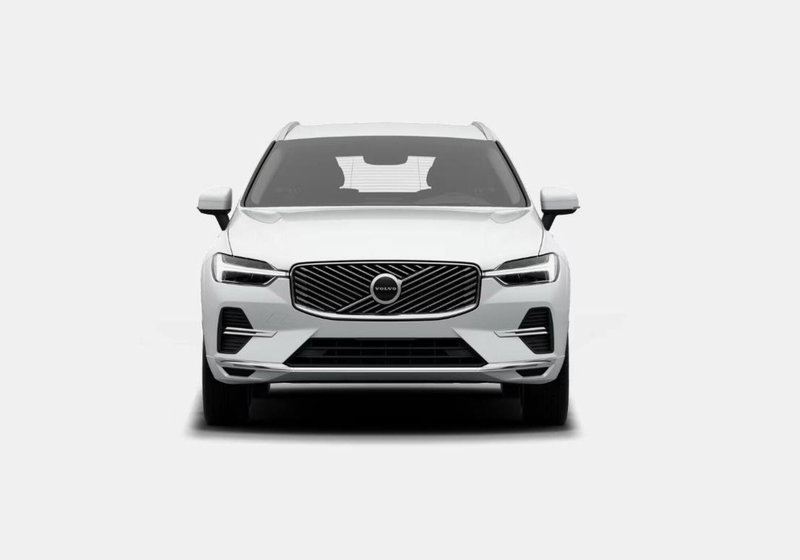 Volvo XC60 nuova a Milano (7)