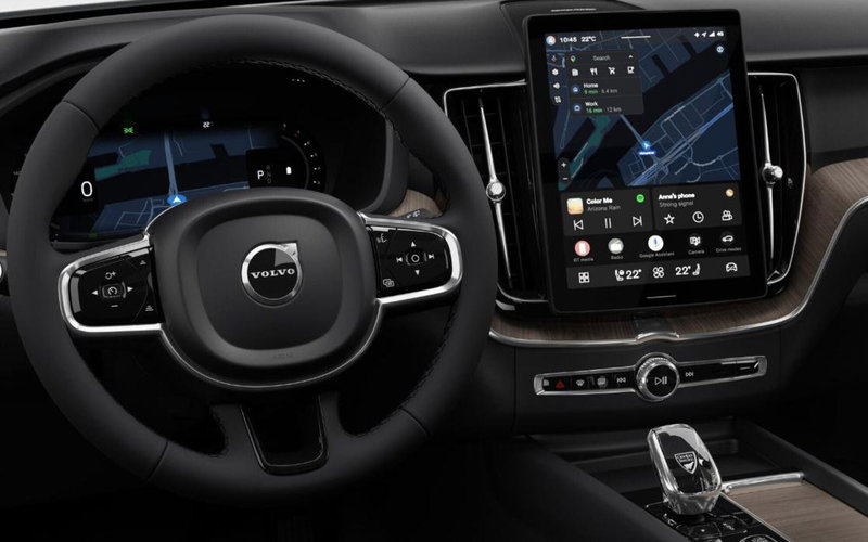 Volvo XC60 nuova a Milano (19)