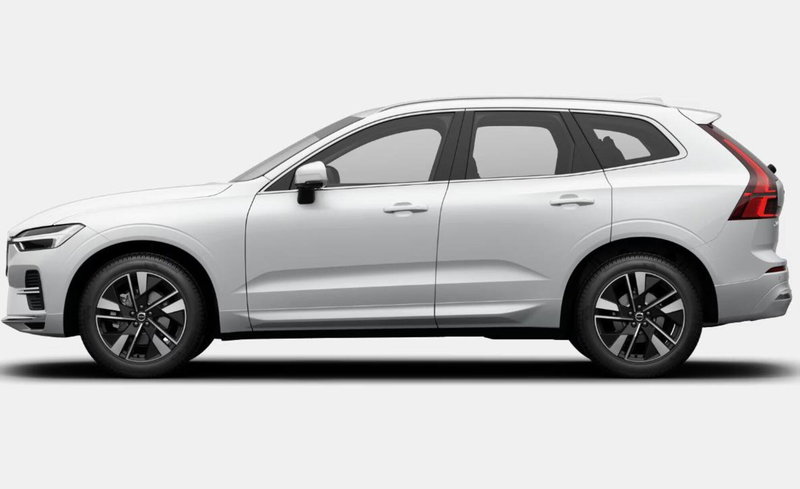 Volvo XC60 nuova a Milano (2)