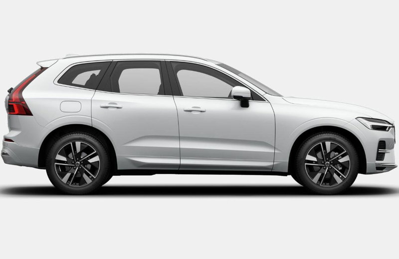 Volvo XC60 nuova a Milano (6)