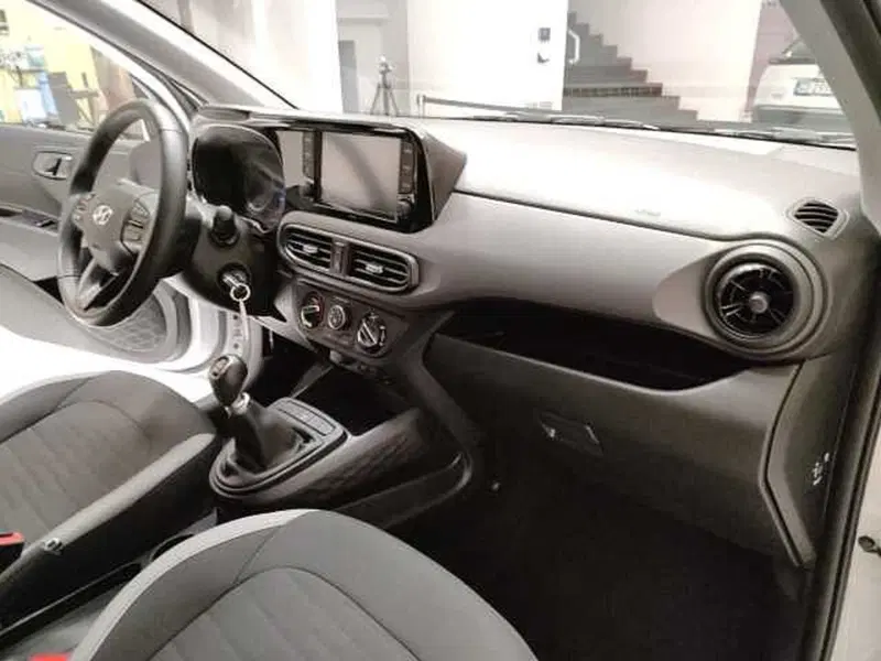 Hyundai i10 usata a Teramo (12)