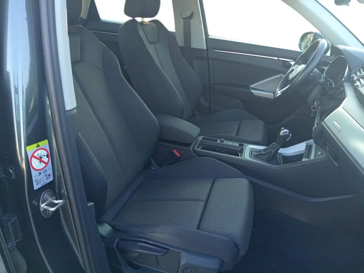Audi Q3 Sportback usata a Bari (14)
