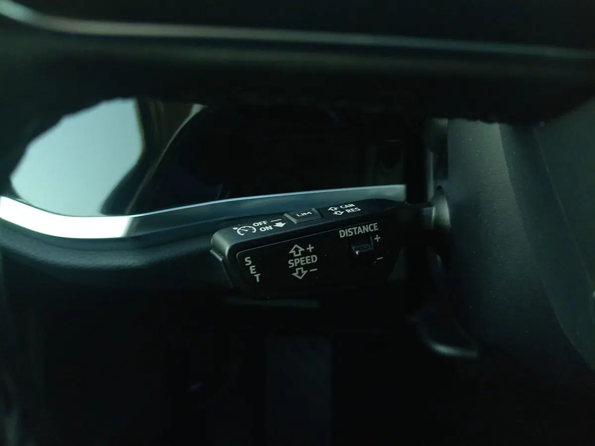 Audi Q3 Sportback usata a Bari (17)