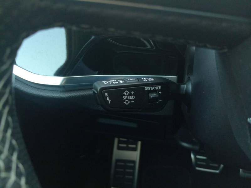 Audi Q3 Sportback usata a Bari (19)