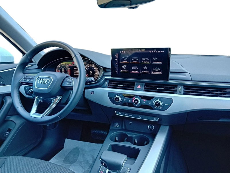 Audi A4 nuova a Bari (4)