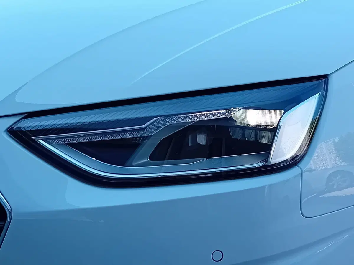 Audi A4 nuova a Bari (5)