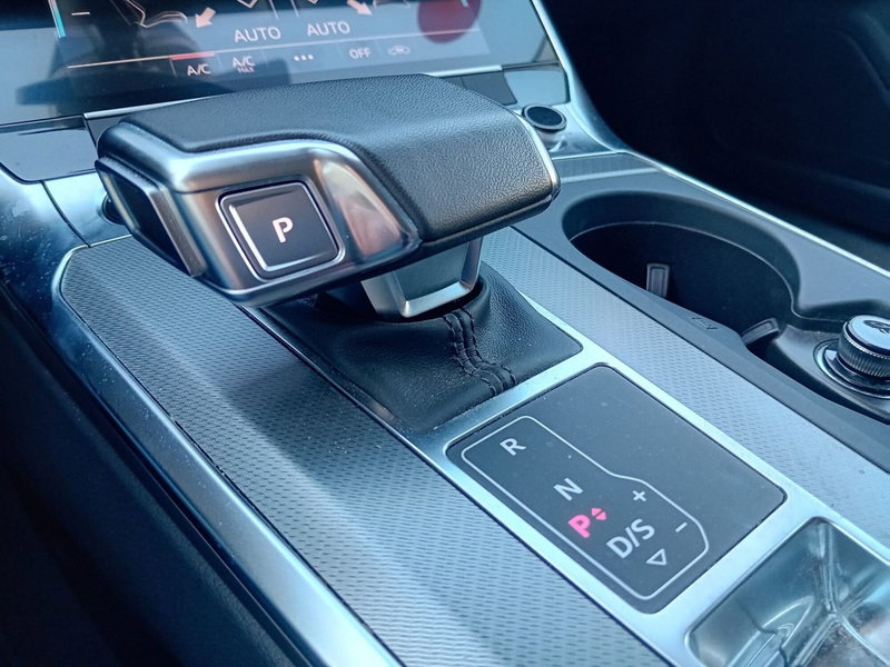Audi A6 Avant usata a Bari (10)