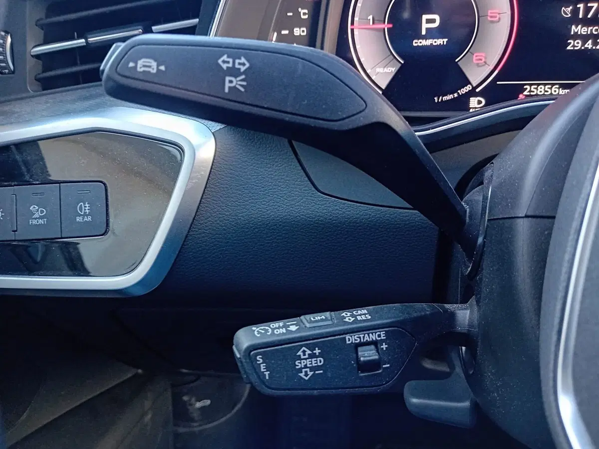 Audi A6 Avant usata a Bari (17)