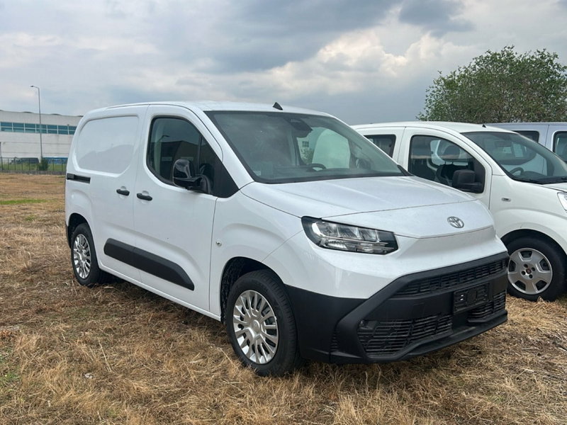 Toyota Proace City Furgone nuova a Bergamo