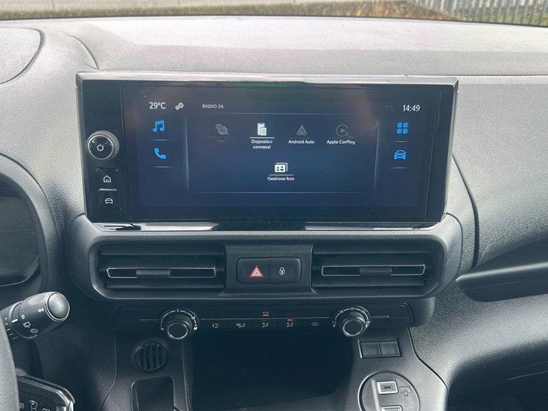 Toyota Proace City Furgone nuova a Bergamo (14)