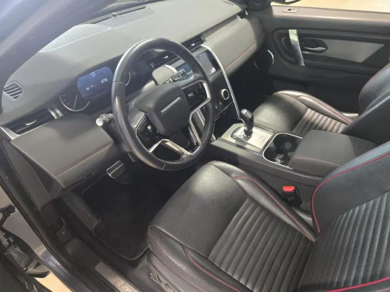Land Rover Discovery Sport usata a Venezia (9)
