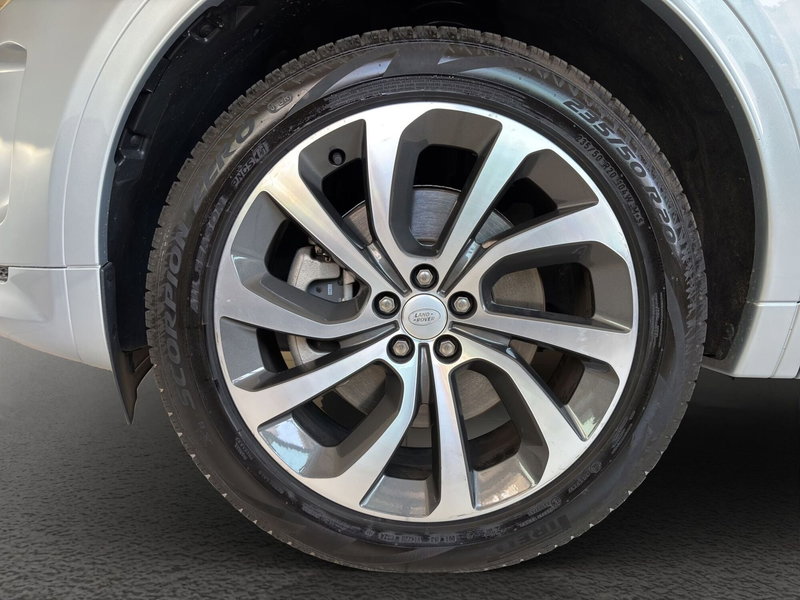 Land Rover Discovery Sport usata a Milano (9)
