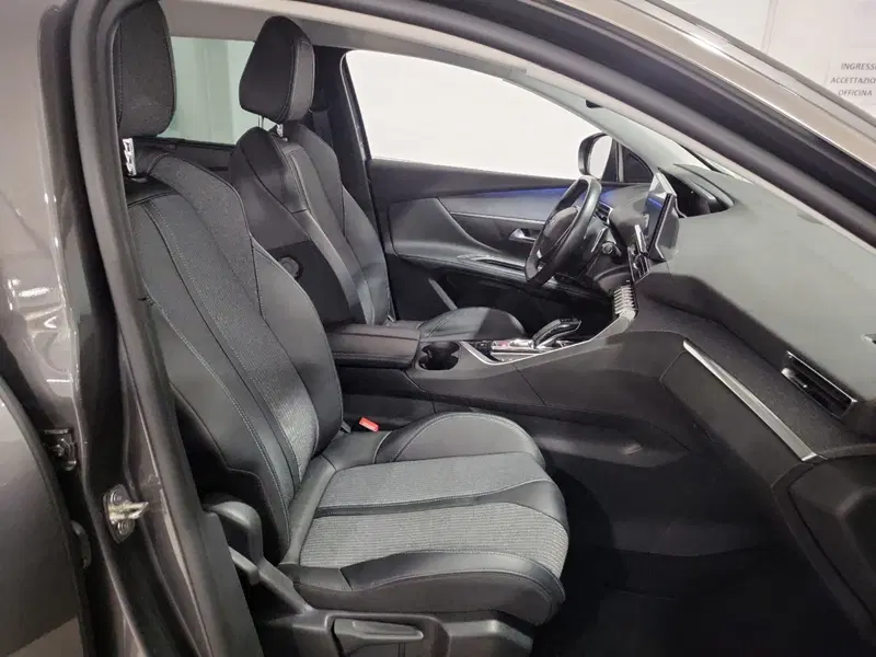 Peugeot 5008 usata a Vicenza (9)