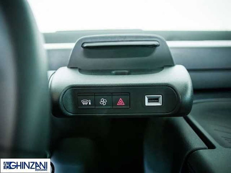 Citroen Ami nuova a Bergamo (15)