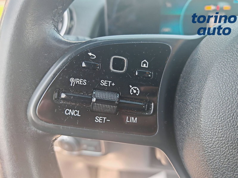 Mercedes-Benz GLB usata a Torino (11)