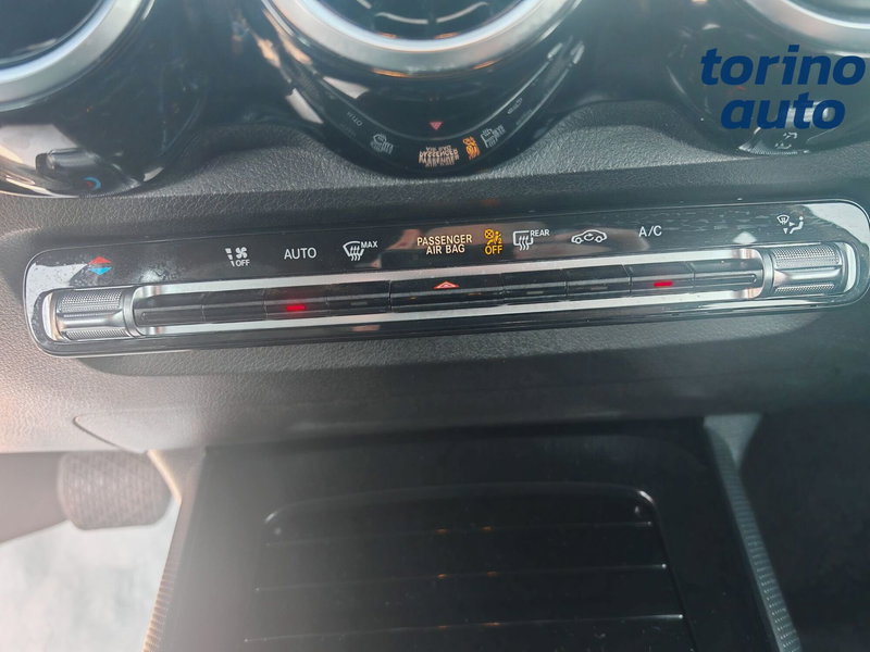 Mercedes-Benz GLB usata a Torino (18)