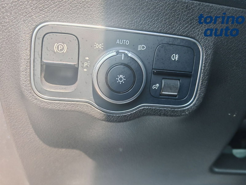 Mercedes-Benz GLB usata a Torino (8)