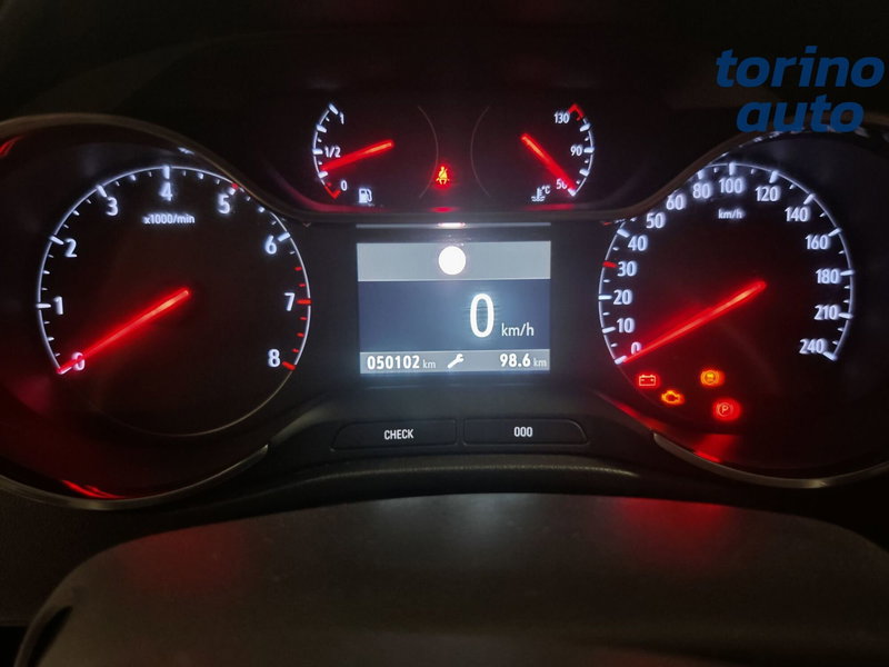 Opel Crossland usata a Torino (12)