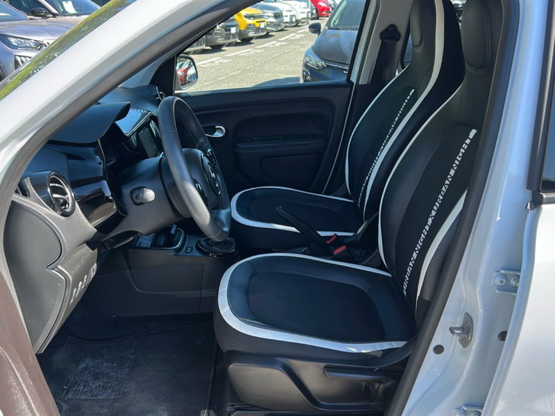 Renault Twingo usata a Latina (12)