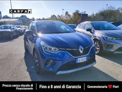 Renault Captur Full Hybrid E-Tech 145 CV Techno del 2024 usata a Roma