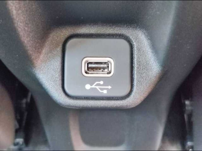 Jeep Renegade usata a Roma (11)
