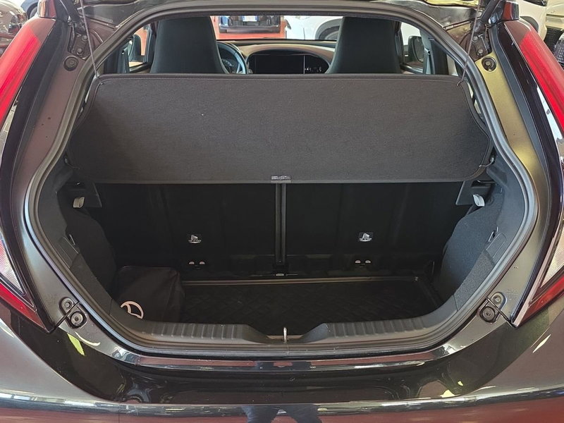 Toyota Aygo X usata a Messina (6)