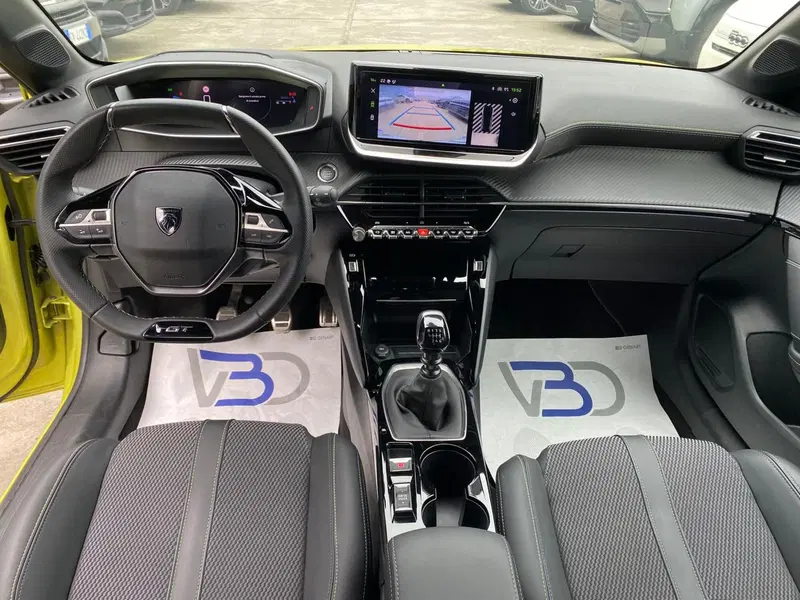 Peugeot 208 usata a Milano (11)