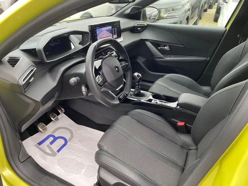 Peugeot 208 usata a Milano (9)