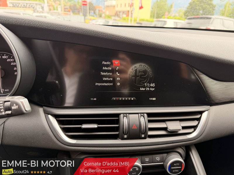 Alfa Romeo Giulia usata a Lecco (11)