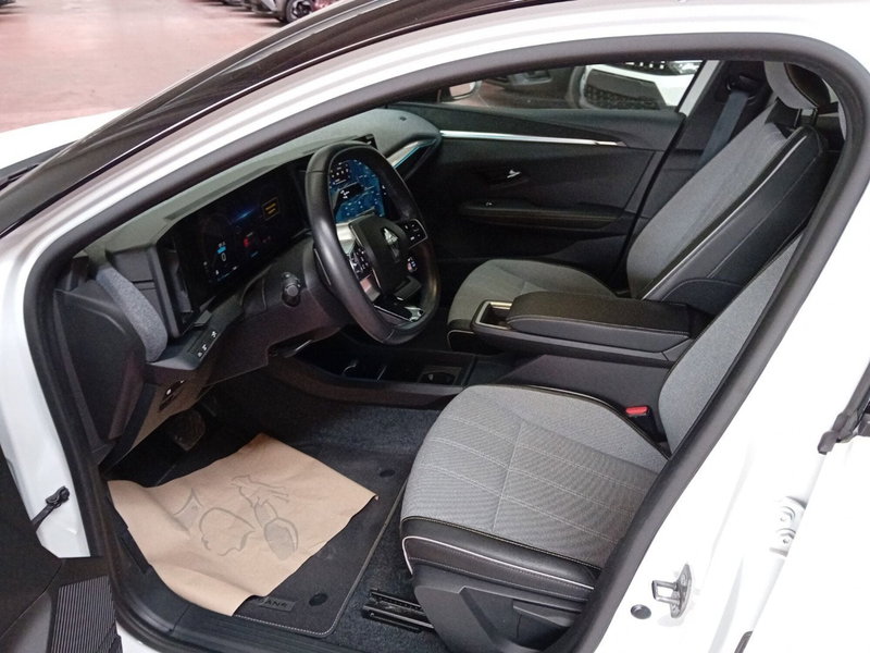 Renault Megane E-Tech Electric usata a Vicenza (12)