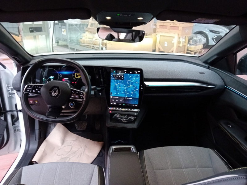 Renault Megane E-Tech Electric usata a Vicenza (13)